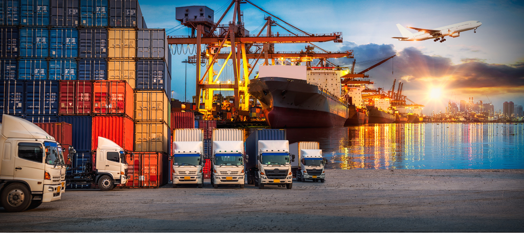 Chờ gom đủ hàng để đóng Container